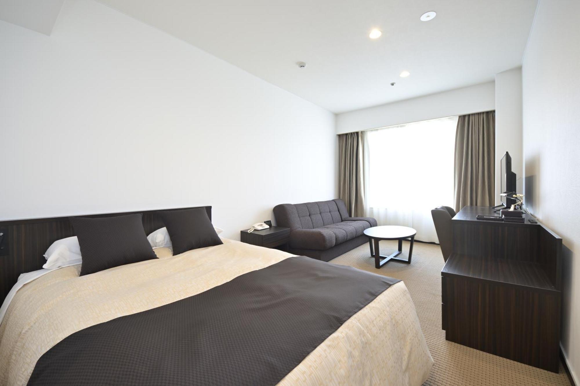 The Italia Ken Hotel Niigata Exterior photo